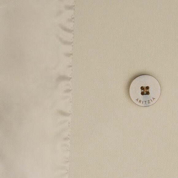 NWT Aritzia The Magnolia Trench Coat - Crepette Marcona Beige S - Picture 10 of 12